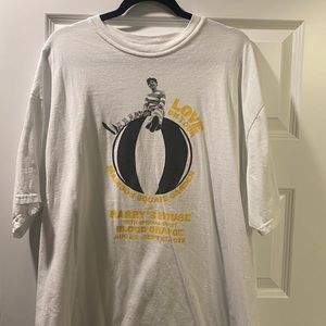Harry’s House Harry Styles Love on Tour T-shirt 💛🖤